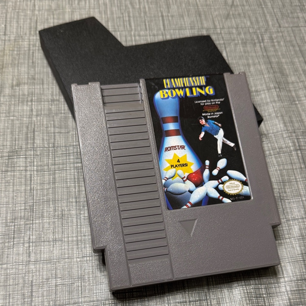Championship Bowling Game/ Cartridge - Gray